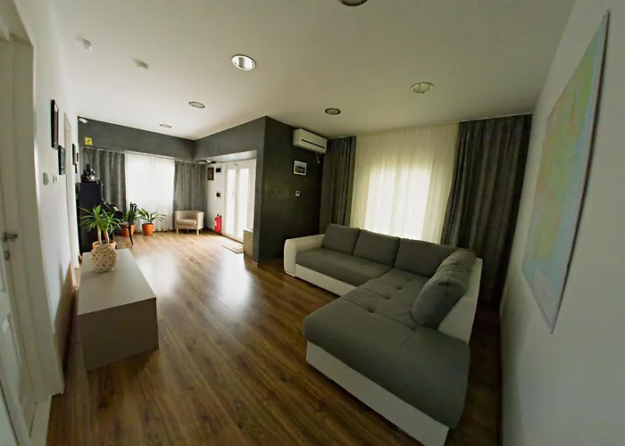 Elektra - בית הארחה 3*